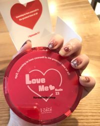 Phấn nước Cushion Izeze Lớp Nền Tự Nhiên Căng Bóng Izeze Love Me Cushion No.23 Nude 14g 아이제제 러브미 쿠션 23호